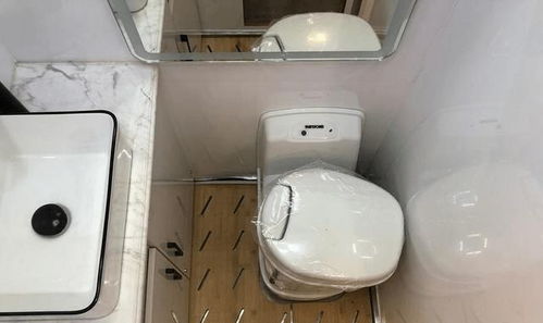 又一精品房車亮相 車長近6米，廚具衛浴一應俱全，不足37萬